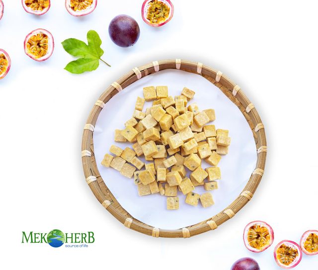 Freeze-Dried Passion Fruit Display